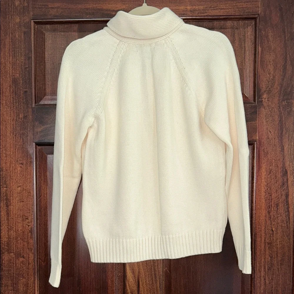 Lands' End Women’s V-Neck Cream Sweater - Picture 2 of 5